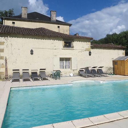 Aux Trois Fontaines Bed & Breakfast Eynesse ภายนอก รูปภาพ