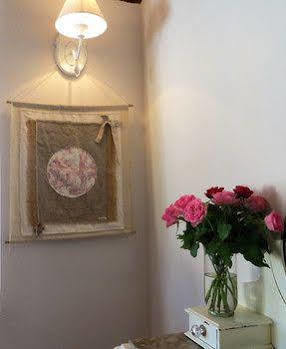 Aux Trois Fontaines Bed & Breakfast Eynesse ภายนอก รูปภาพ